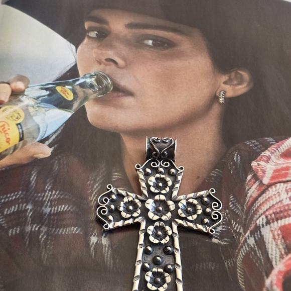 Sterling Silver TAXCO Cross Pendant (Heavy) - Picture 11 of 16